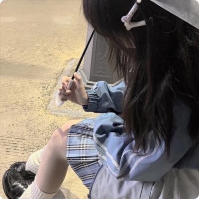 月之阴面海报